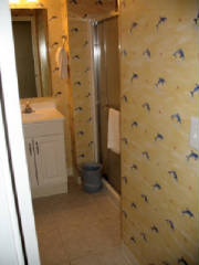 304wcvbath.jpg